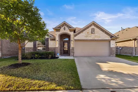 1740 Rio Costilla Rd, Fort Worth, TX 76131