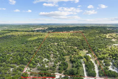 546 County Road 4147, Cranfills Gap, TX 76637