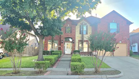 3455 Daisy Ln, Grand Prairie, TX 75052