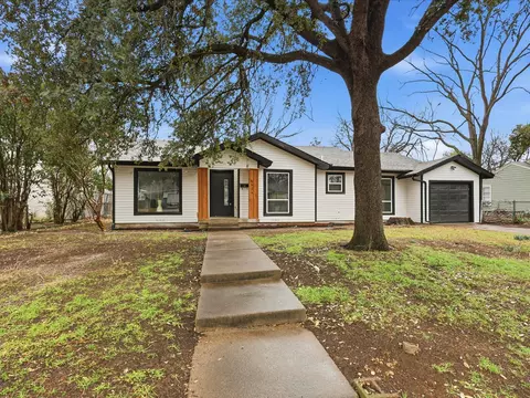 6624 Reeves St, Richland Hills, TX 76118