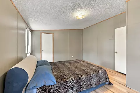 Bedroom - 3111 Preston Rd, Denison, TX 75020 photo 6 of 6