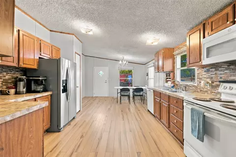 Kitchen - 3111 Preston Rd, Denison, TX 75020 photo 1 of 3