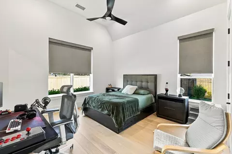 Bedroom - 4301 Corabelle Ln, Prosper, TX 75078 photo 5 of 5