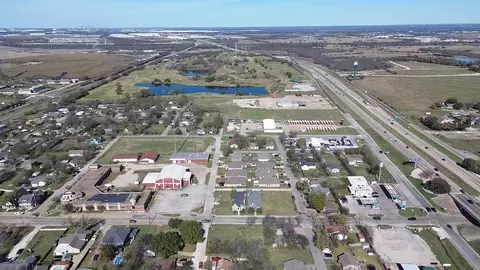 417 E 5th St, Ferris, TX 75125 photo 3