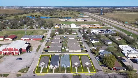 417 E 5th St, Ferris, TX 75125 photo 2