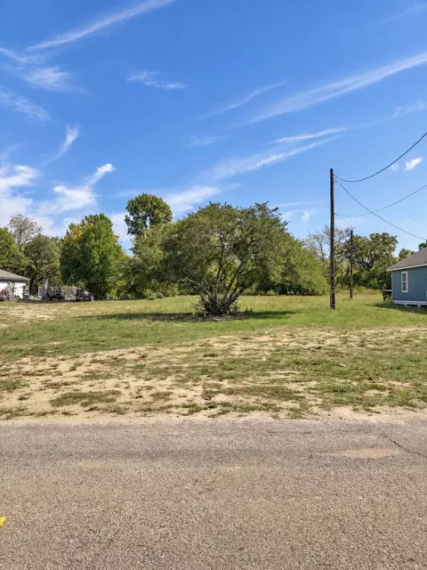 828 S Turner #LOT A, Tyler, TX 75701