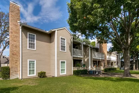 8600 Coppertowne Ln #600, Dallas, TX 75243