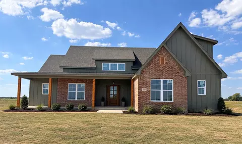 149 Bluegrass Bnd, Elm Mott, TX 76640
