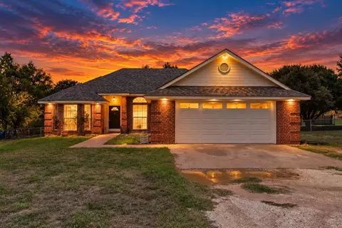 Exterior - 4930 Spring Valley Rd, Lorena, TX 76655 photo 11 of 11