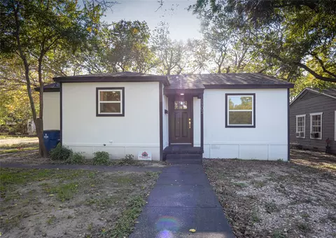 1103 N Sherman St, Ennis, TX 75119