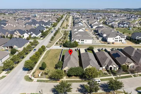 View/Area - 1008 10th St, Argyle, TX 76226 photo 3 of 9