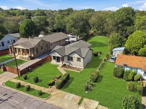 1727 Mentor Ave, Dallas, TX 75216