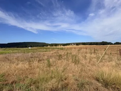 770 Beddo, Santo, TX 76472 photo 9