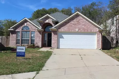 6705 Northland Dr, Fort Worth, TX 76137