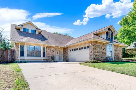 2722 Strother Dr, Garland, TX 75044