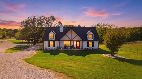 71 County Rd 1266, Whitesboro, TX 76273