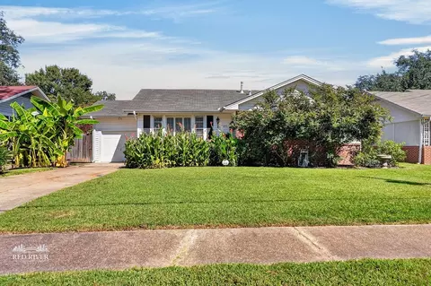 370 Carrollton Ave, Shreveport, LA 71105
