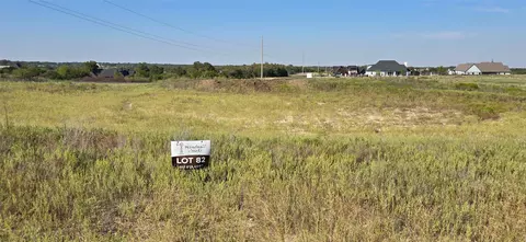 136 Fan Mill Trl, Weatherford, TX 76085