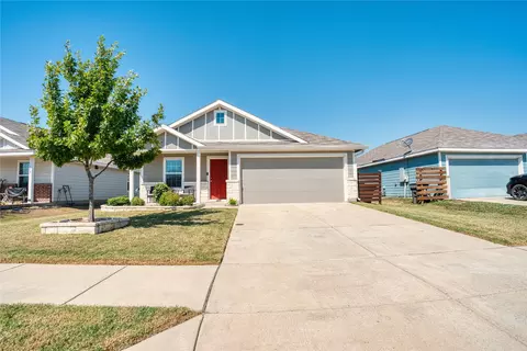 554 Deerfern Dr, Princeton, TX 75407