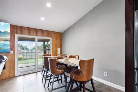 Dining - 2604 Driskill Dr, Euless, TX 76039 photo 2 of 2