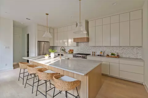 6002 La Vista Dr, Dallas, TX 75206