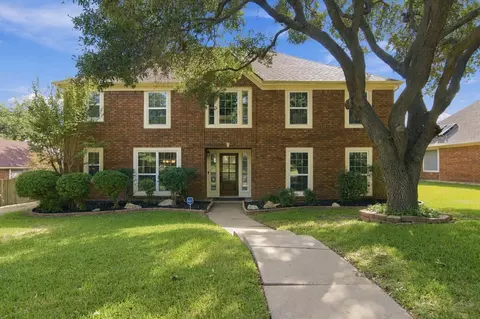 5305 Summer Ct, Fort Worth, TX 76123