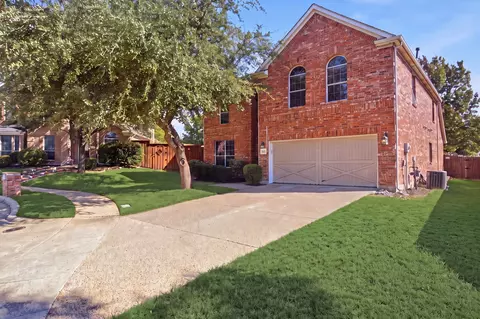 705 Royal Crest Ct, Mckinney, TX 75072