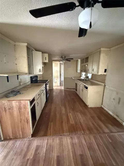 11305 Wortham Bend Rd, Waco, TX 76708 photo 6