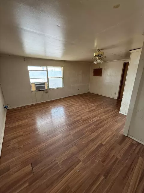 11305 Wortham Bend Rd, Waco, TX 76708 photo 9