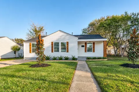 7444 Willis Ave, Fort Worth, TX 76116
