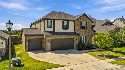 1616 Somerset Ln, Weatherford, TX 76087