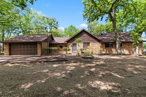 Exterior - 1611 Emma Dr, Tool, TX 75143 photo 6 of 7
