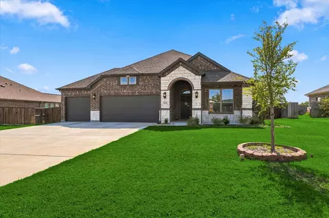 804 Mary Lee Ln, Collinsville, TX 76233