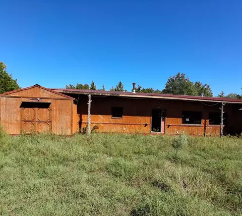 42 Greenbriar Ave, Burneyville, OK 73430