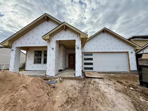 427 32nd St, Grand Prairie, TX 75050