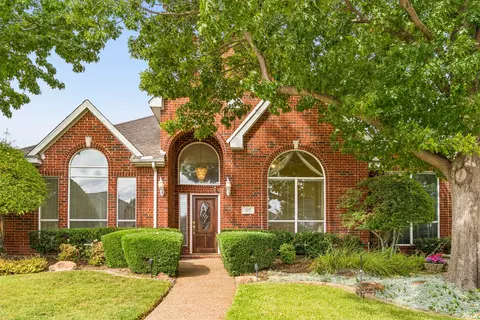 327 Hampton Ct, Coppell, TX 75019