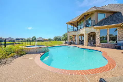 1903 Harbor Lakes Dr, Granbury, TX 76048
