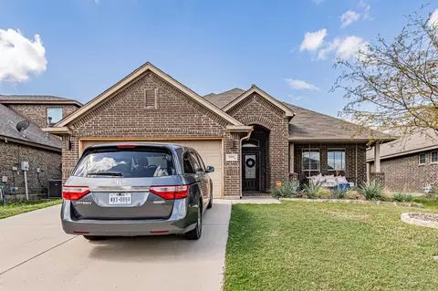 6005 Shiner Dr, Fort Worth, TX 76179