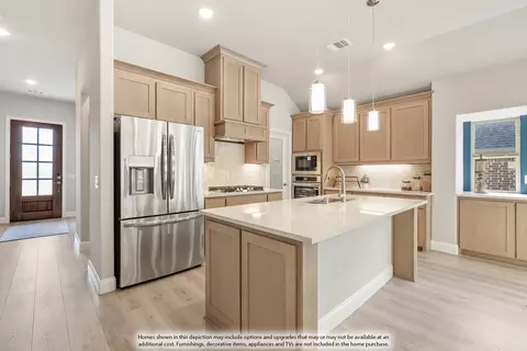 Kitchen - 8916 New Ballinger Dr, Argyle, TX 76226 photo 2 of 4