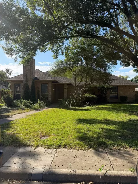1310 Briarmeade Dr, Duncanville, TX 75137