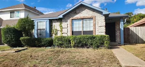 257 Conger Dr, Mesquite, TX 75149