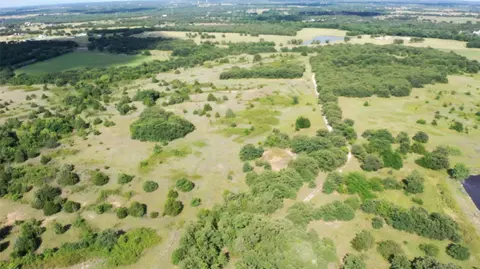 213 County Road 1560, Alvord, TX 76225