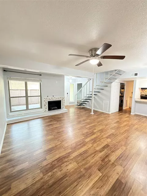 3121 Park Ln #1095, Dallas, TX 75220