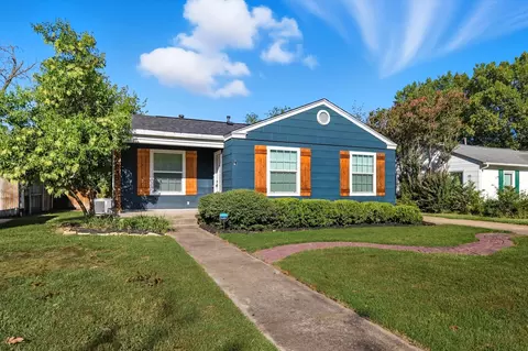 4028 Boyd Ave, Fort Worth, TX 76109