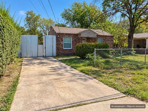 544 Pleasant Meadows Ln, Dallas, TX 75217