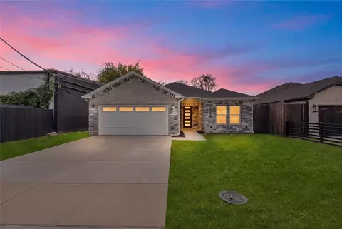 1829 Galveston St, Grand Prairie, TX 75051