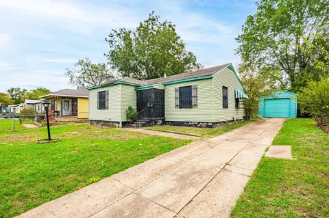 2606 Lea Crest Dr, Dallas, TX 75216