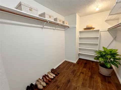 Other - 232 Crescent Dr, Hewitt, TX 76643 photo 3 of 9