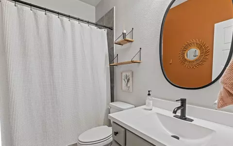 Bath - 1905 13th St, Argyle, TX 76226 photo 4 of 4