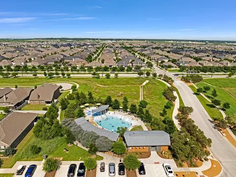 View/Area - 1905 13th St, Argyle, TX 76226 photo 1 of 3
